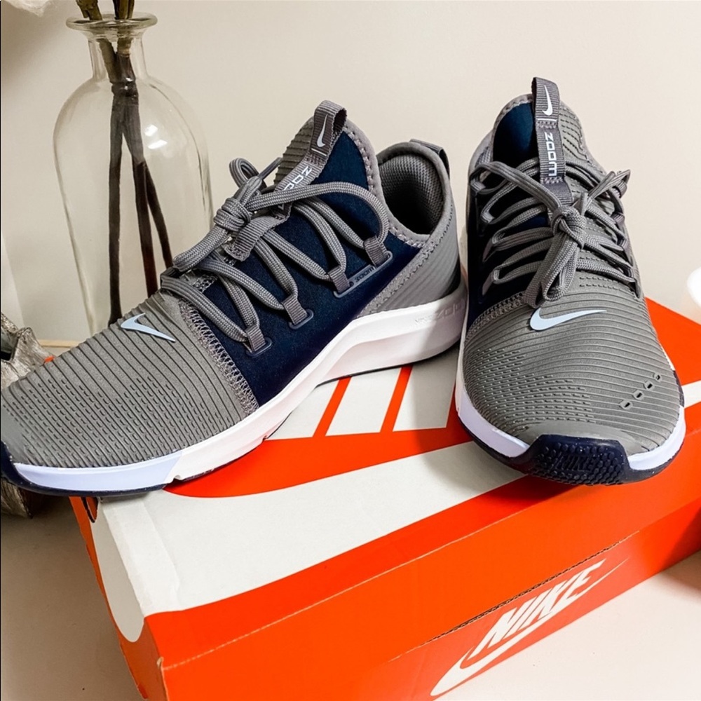 Nike Air Zoom Elevate Blue Athletic Training Shoes